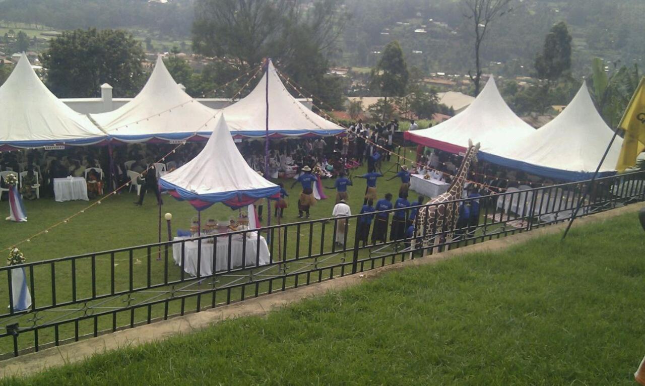 Kigezi Gardens Inn Kabale Ngoại thất bức ảnh