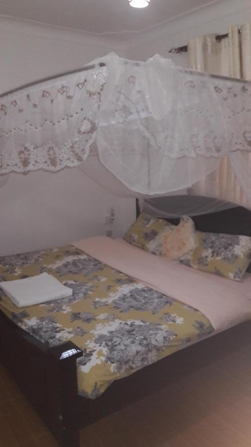 Kigezi Gardens Inn Kabale Ngoại thất bức ảnh