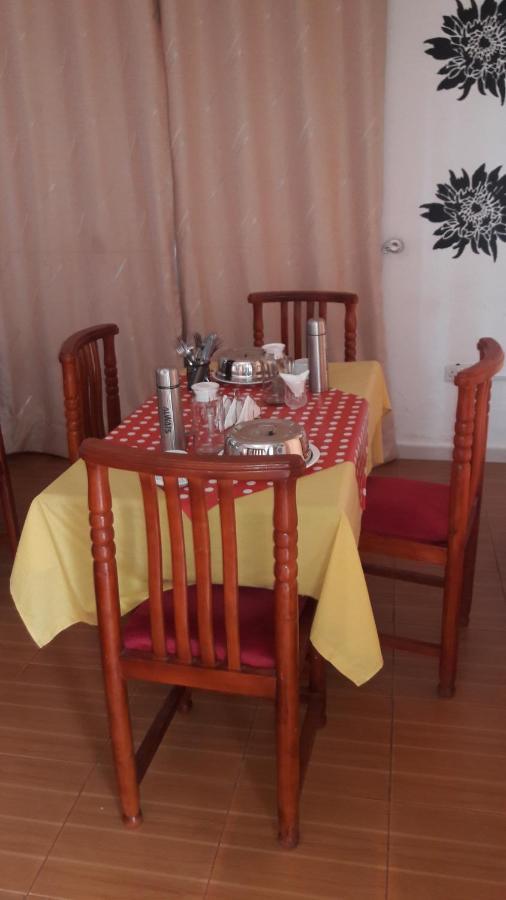 Kigezi Gardens Inn Kabale Ngoại thất bức ảnh