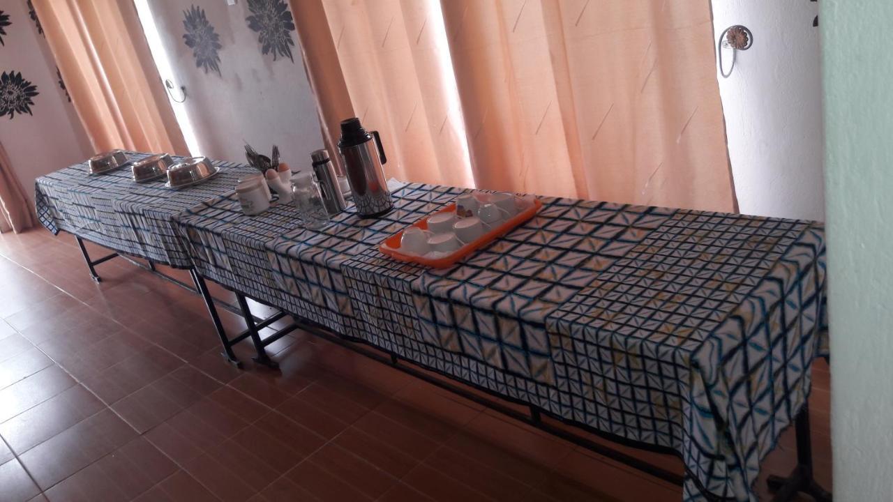 Kigezi Gardens Inn Kabale Ngoại thất bức ảnh