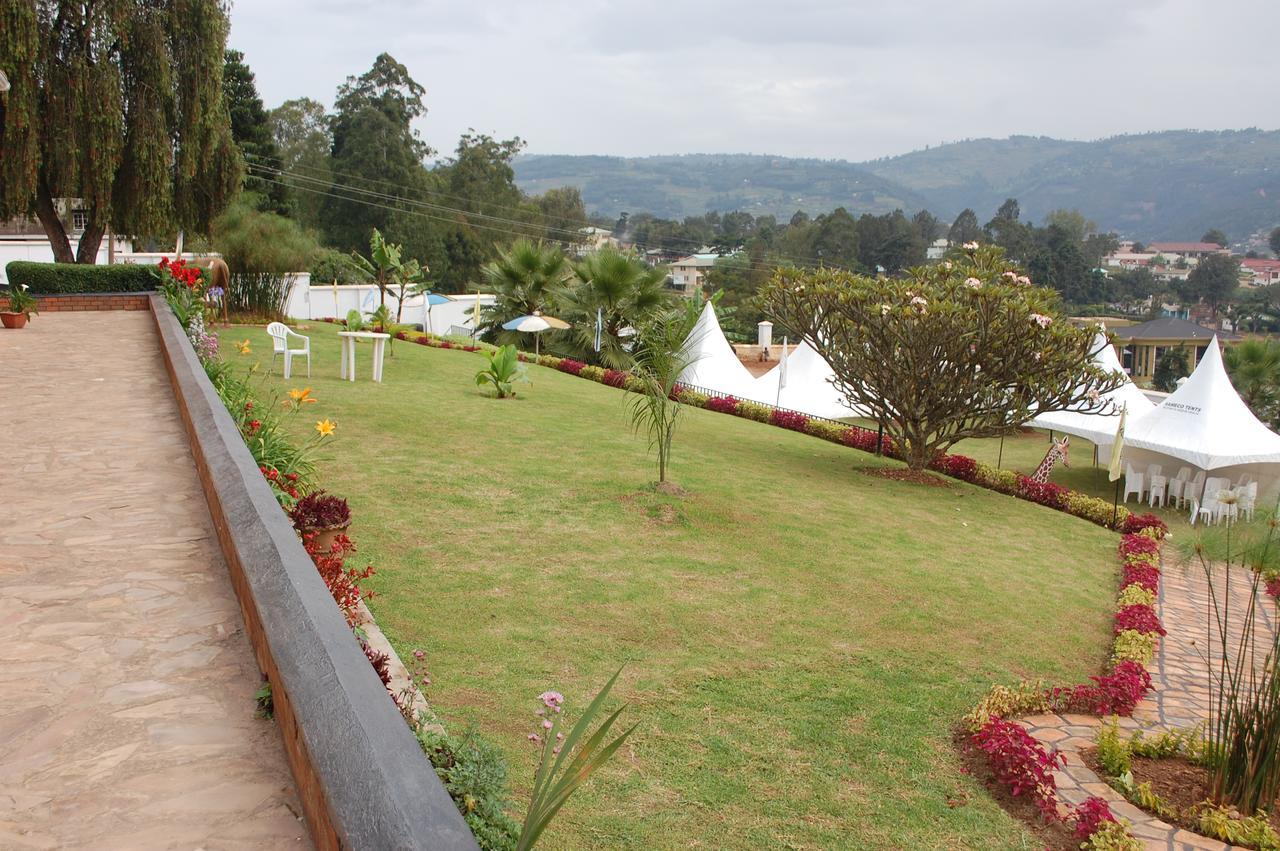 Kigezi Gardens Inn Kabale Ngoại thất bức ảnh